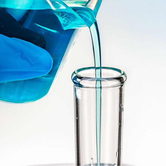 Eisco ?Çô Volumetric Flask 500mL Class A Borosilicate Glass with Rim ?Çô Precision Laboratory Measuring Flask for Titration and Solution Preparation