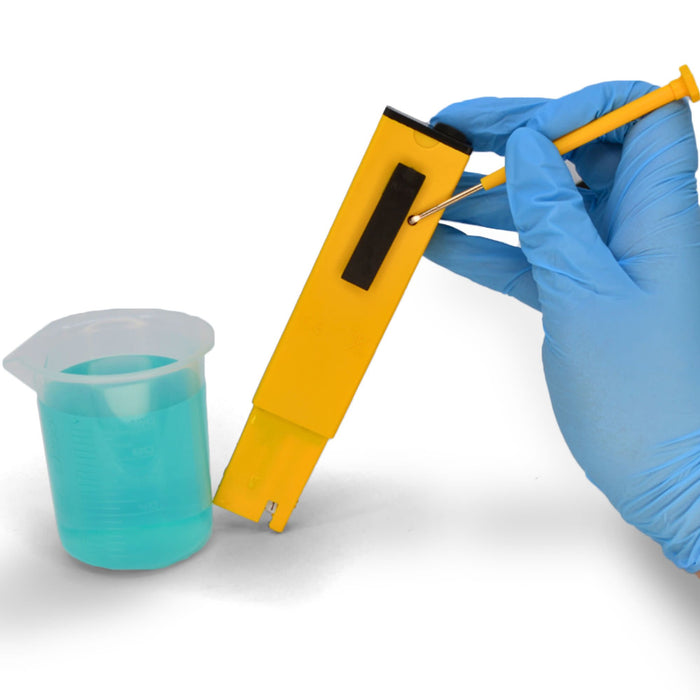 Eisco - Pocket-Sized Digital pH Tester with 0.0 to 14.0 pH Range Â±0.1 Accuracy - Lightweight and Portable - Includes Calibration Screwdriver and Plastic Storage Case for Laboratory and Educational Use
