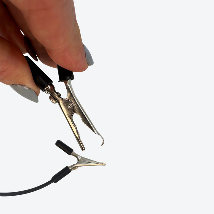 Eisco Labs Black 4mm Connecting Leads - Alligator Clips - 300mm Length