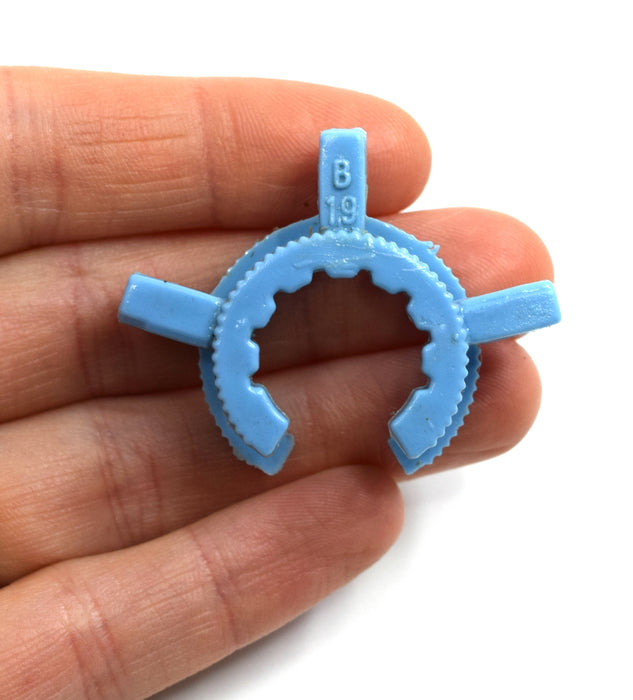 Joint Clip, size 19/26, Standard Taper, Chemical and Temperature Resistant, Blue, Single Clip - Eisco Labs