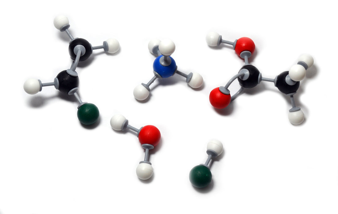 Eisco Labs Molecular Model Set - Basic Organic Chemistry (30 Atoms, 24 Bonds)