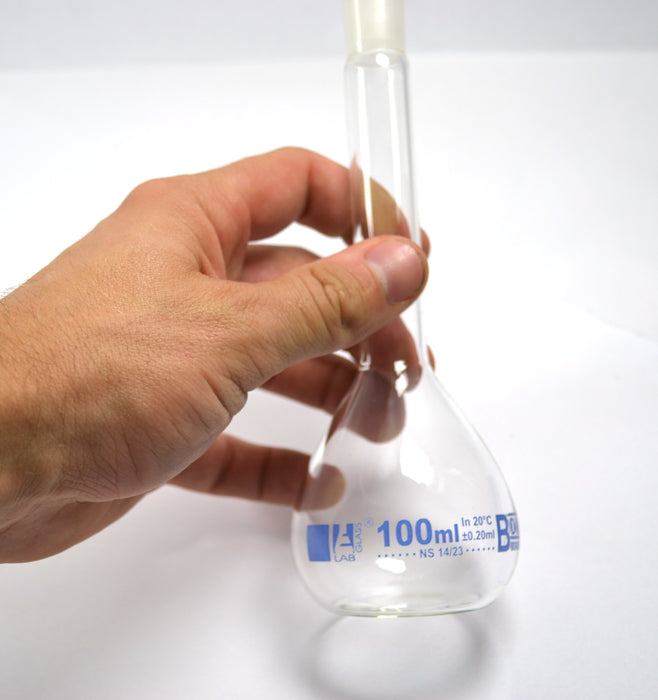 Volumetric Flask, 100ml - Class B - 14/23 Polyethylene Stopper, Borosilicate Glass - Blue Graduation, Tolerance ±0.200