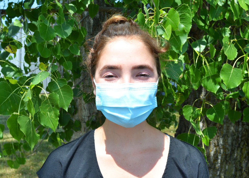 disposable nonmedical face mask model front